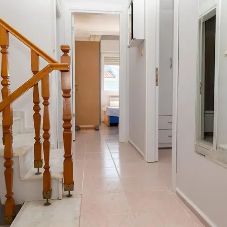 Peaceful House With Lovely Terrace In Cesme Holiday home