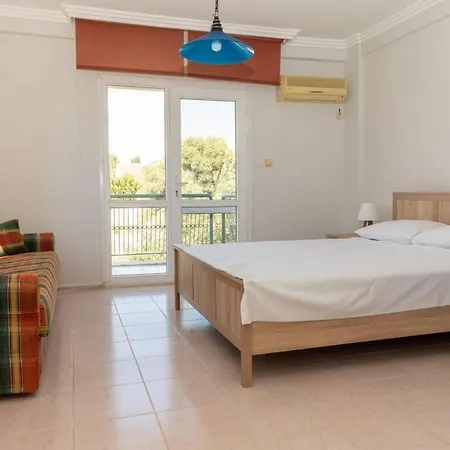 Peaceful House With Lovely Terrace In Cesme Holiday home Germiyan